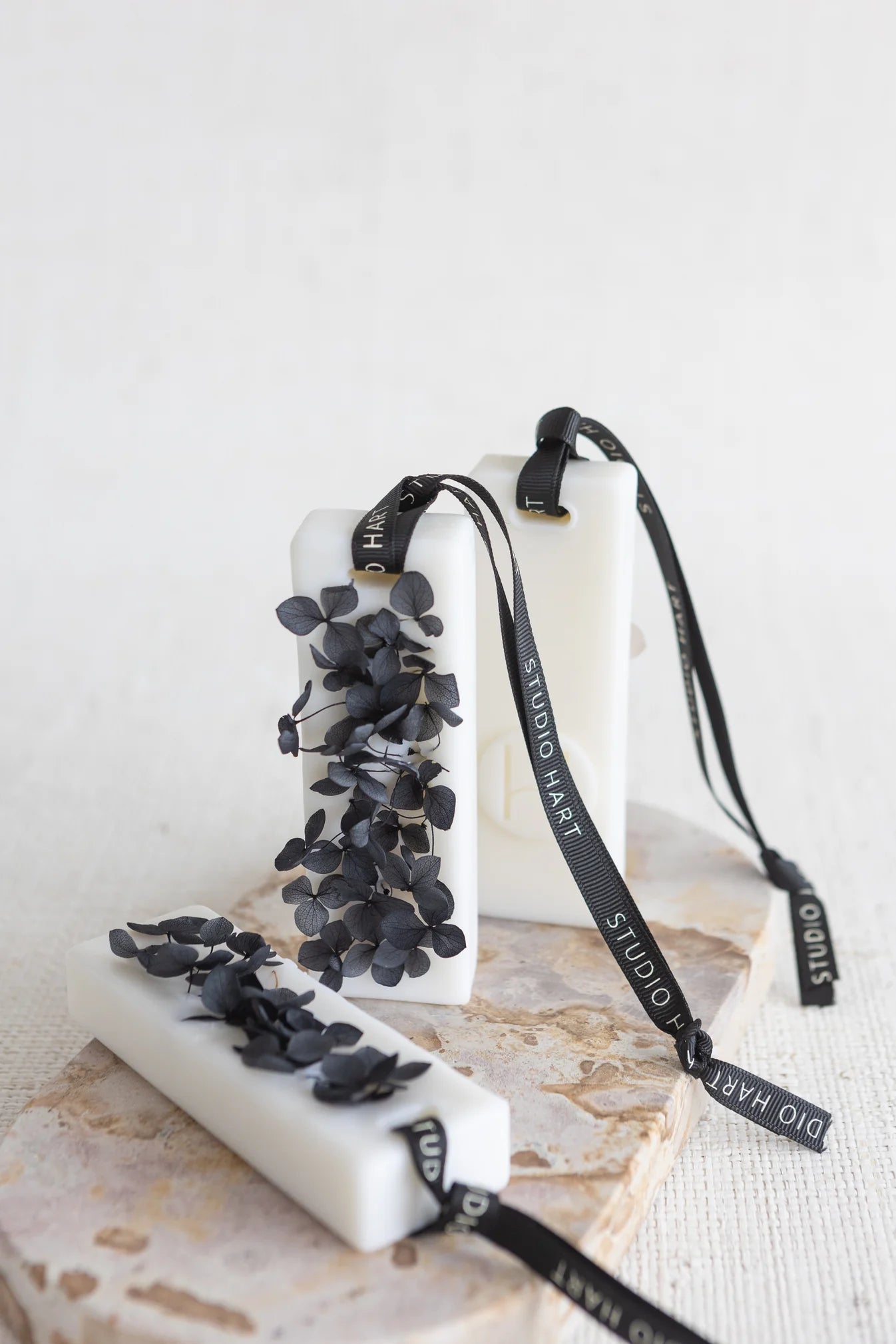 Aromatic Wax Tab Velvet Wood