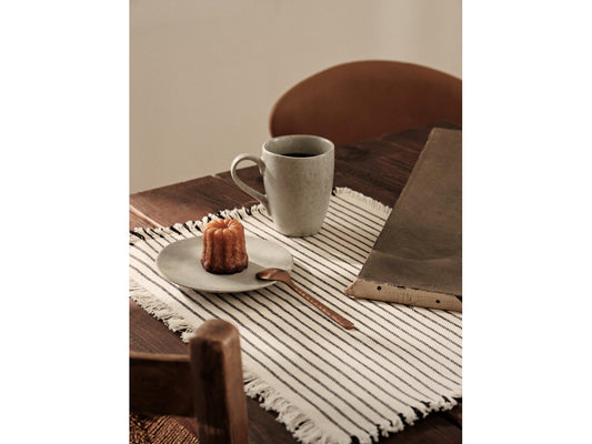 Elouise Placemat Set of 2 - Off White/Black