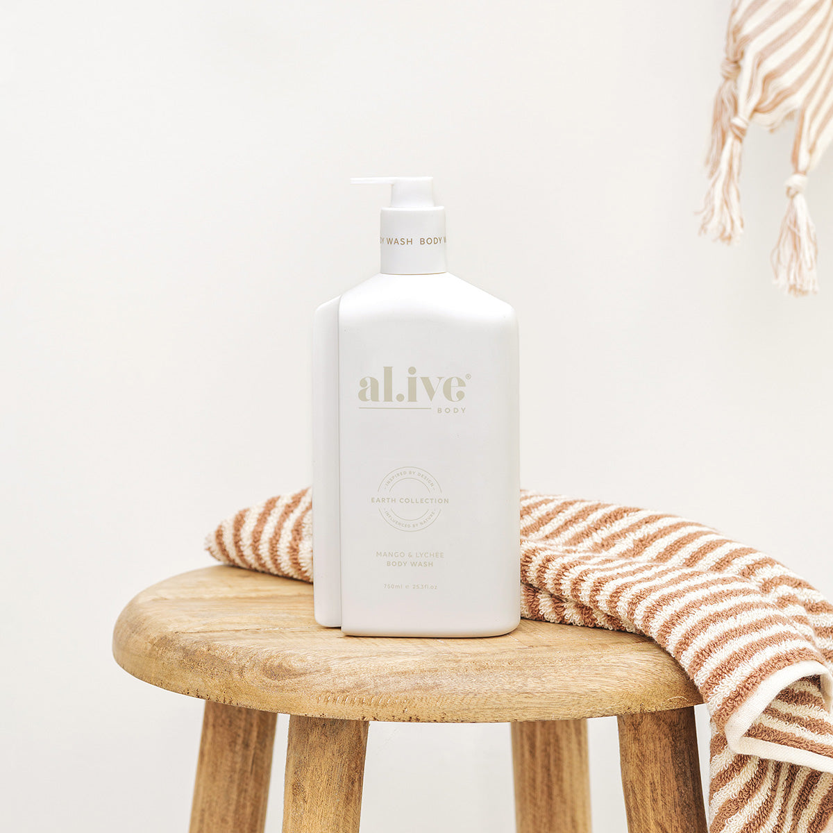 al.ive Hand & Body Wash Refill 900ml