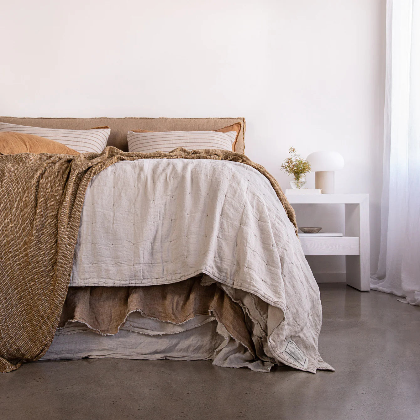 Basix Linen Coverlet - Sable