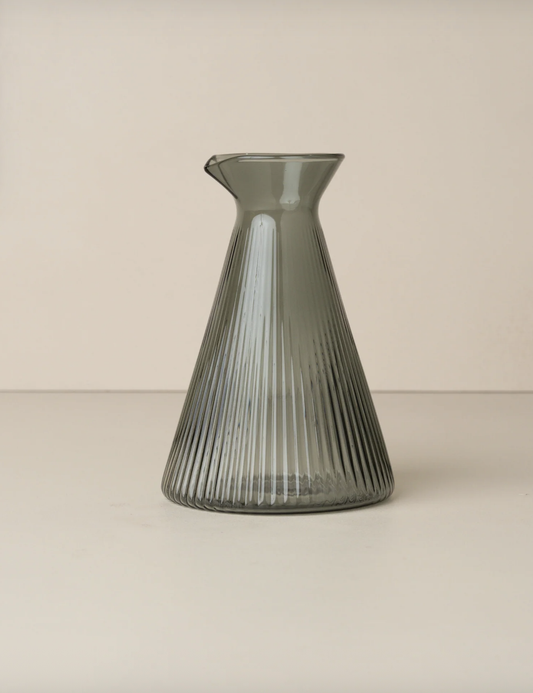 Saarde Angular Carafe Smoke