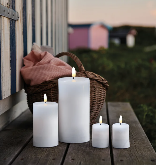 Sirius | Sille Outdoor Candle | Medium | White