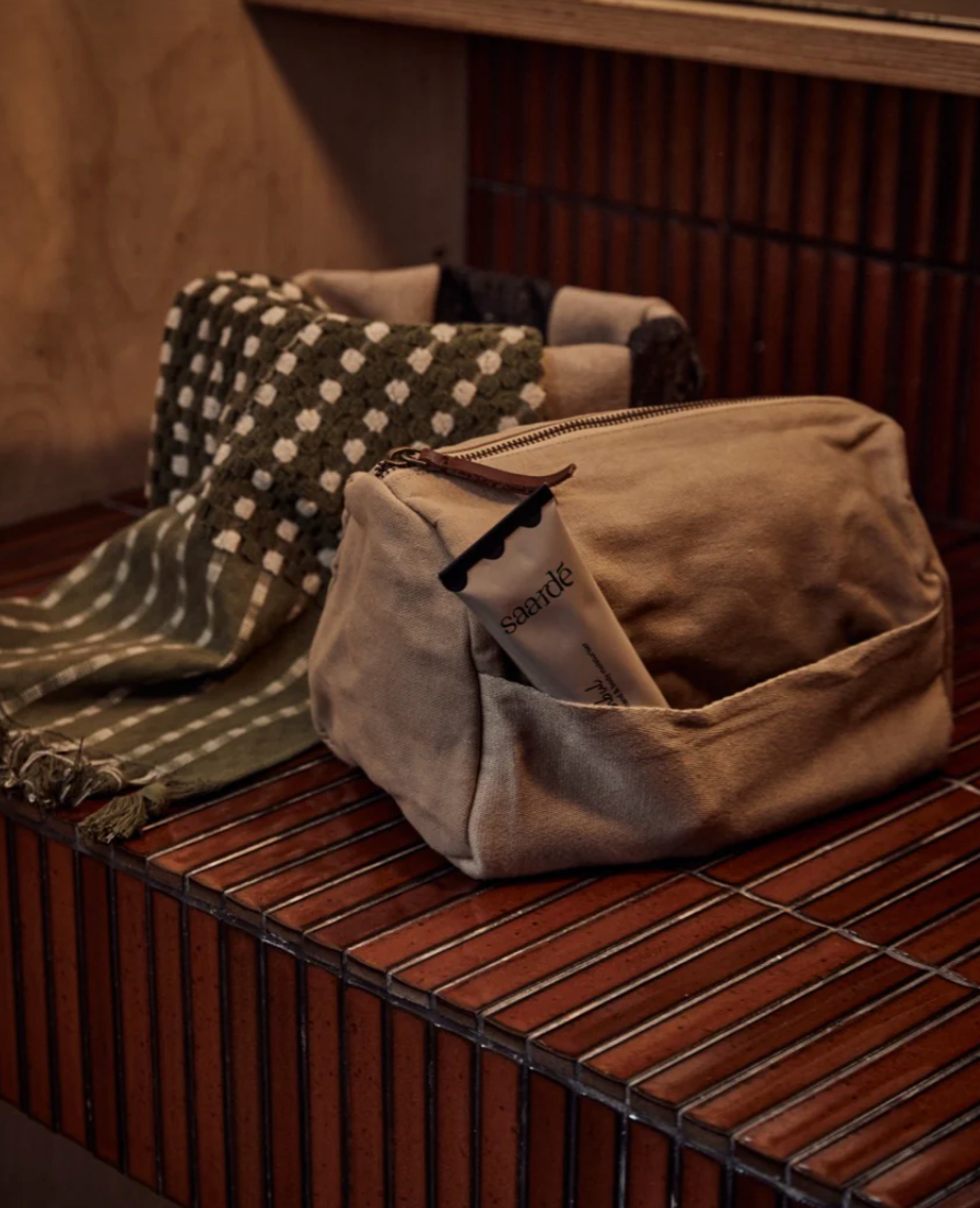 Saarde Journey Toiletry Canvas Bag - Clay