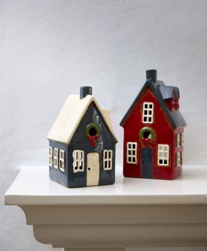 Alsace Navy Cottage Tealight with Wreath