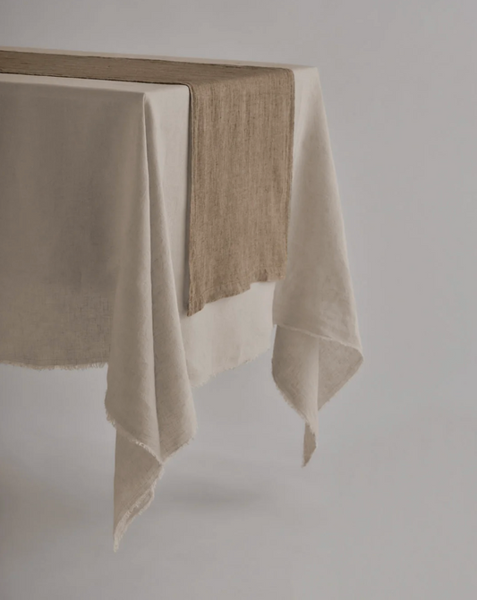 Basix Linen Table Runner | Brun