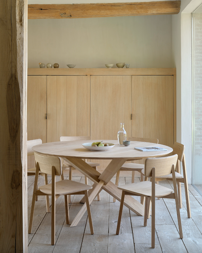 Circle Oak Dining Table