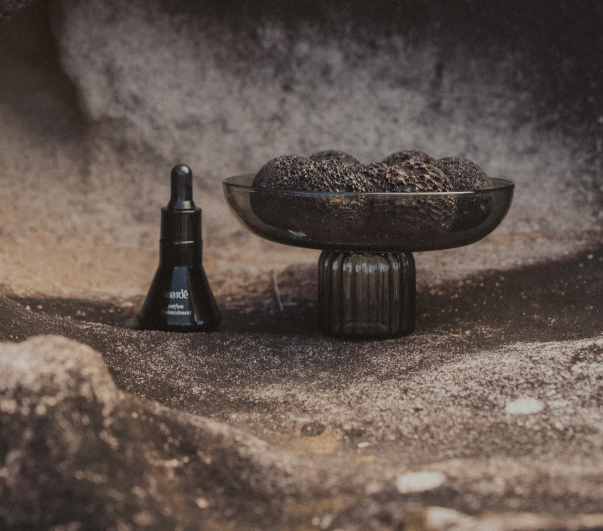 Saarde | Home Fragrance Set Volcanic Rocks | Saint Raphael